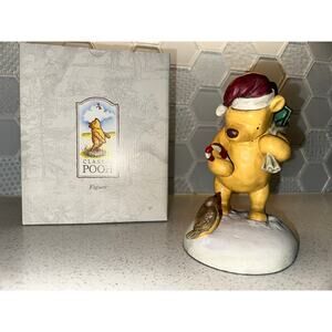 Charpente Disney Winnie the Pooh Santa Christmas Figurine With Candy Little Bird